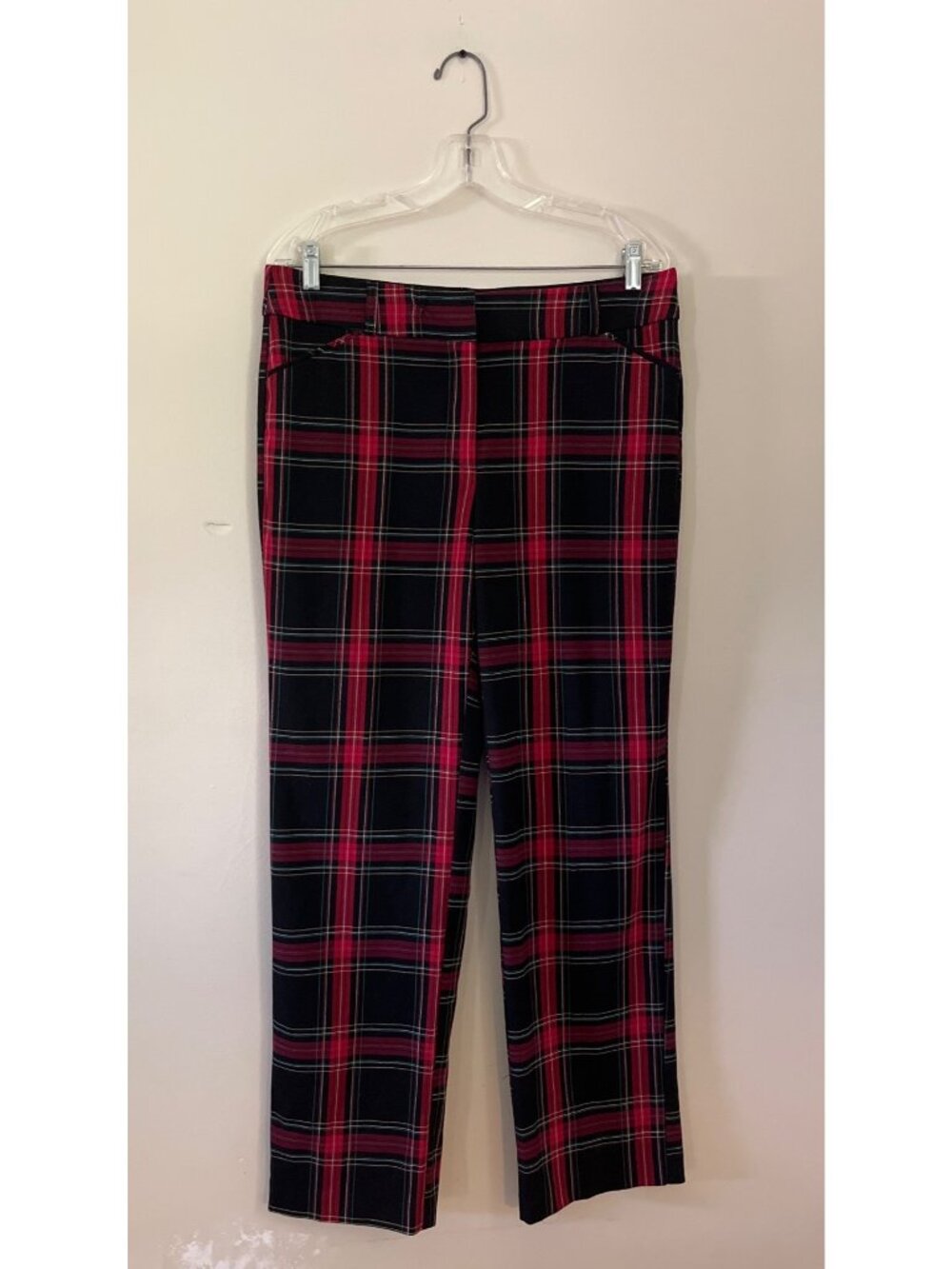 Cato Womens Size 8 Curvy Straight Leg Pants Red Black Tartan Elastic Waist